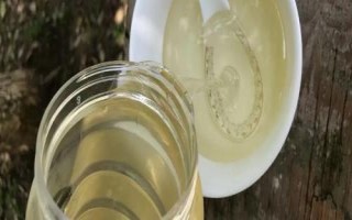 蜂蜜有哪些顏色，主要有水白色、琥珀色、淺琥珀色等7種顏色