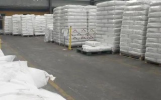 種100畝蓖麻能賺多少，收益為20-50萬不等