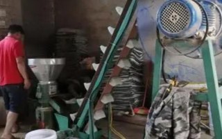 鄉(xiāng)鎮(zhèn)有哪些空缺生意，比如光伏抽水設備、家庭飼料加工等