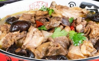河南省修武縣的特產(chǎn)，海蟾宮松花蛋是傳統(tǒng)特產(chǎn)