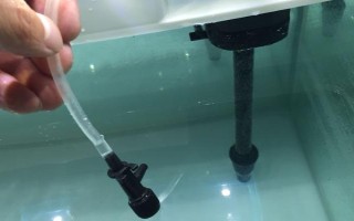 怎么能讓魚(yú)缸水泵靜音，需固定管路