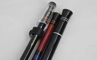 溪流竿和普通魚竿的區(qū)別，前者泛指手竿、后者是手竿和海竿的統(tǒng)稱
