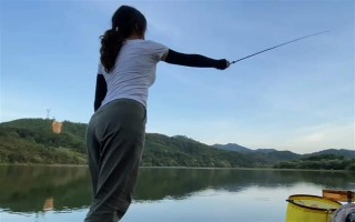 釣鰱鳙的技巧，釣位要選擇順風(fēng)或偏風(fēng)的地方
