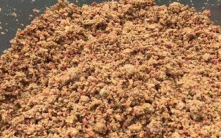 垂釣鳊魚(yú)的適宜深度，0.5-1米的深度較合適