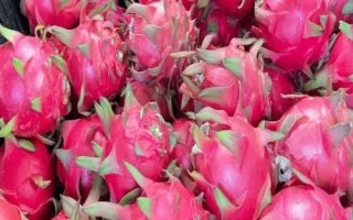 什么是紅心火龍果，屬于常見的火龍果品種、因果肉呈深紅色而得名