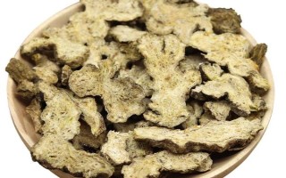白術(shù)和蒼術(shù)的區(qū)別是什么，來源、形狀和產(chǎn)地均不同