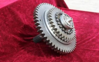 收割機離合器的主要作用，玉米倒了也可以用收割機收割