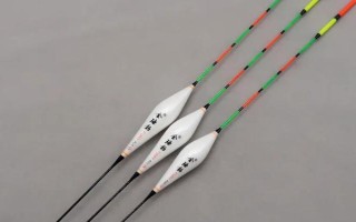 釣鯽魚適合用什么浮漂，吃鉛量較小的浮漂更合適