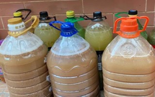 自制肥料的做法和配方，廢菜葉、瓜果皮、魚(yú)鱗等都可以腐熟制成肥料