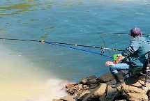 釣鯽魚有哪些手感較好的魚竿，振出式魚竿是主流選擇