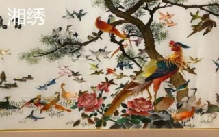 湖南長(zhǎng)沙縣的特產(chǎn)，湘繡是中國(guó)四大名繡之一