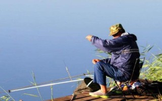 釣鯉魚(yú)是釣底還是釣浮，可以釣底也可以釣浮